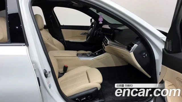 BMW 3-Series 3 серия (G20) 320i M Sport — Фото автомобиля 21