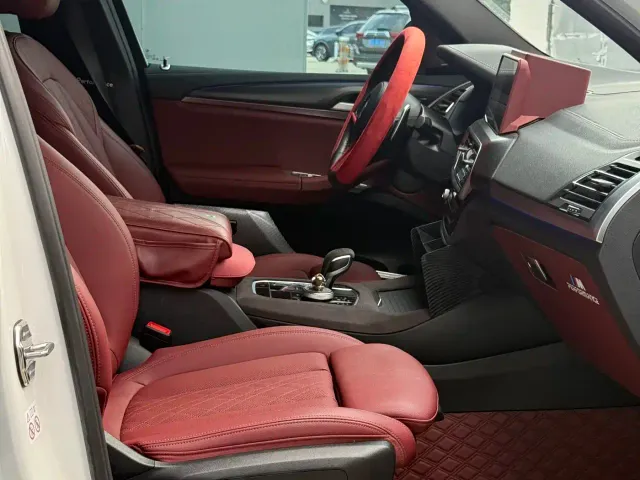 BMW X3 — Фото автомобиля 12