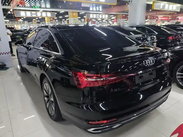 Audi A6L — Фото автомобиля 4