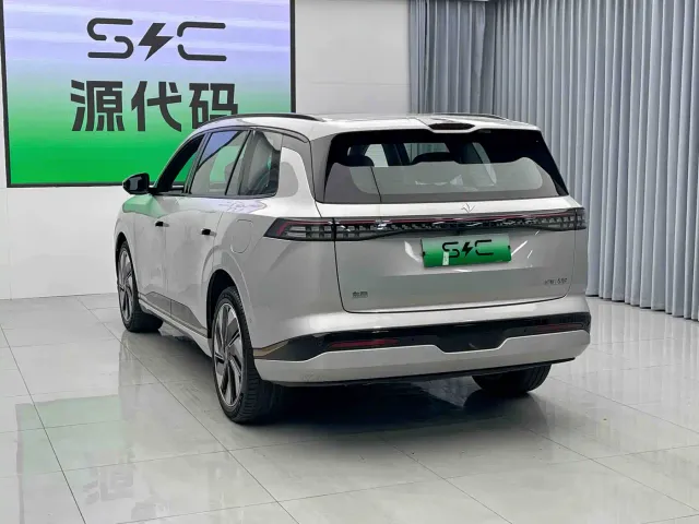 Dongfeng eπ 008 — Фото автомобиля 12