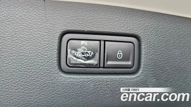 Genesis GV80 — Фото автомобиля 22