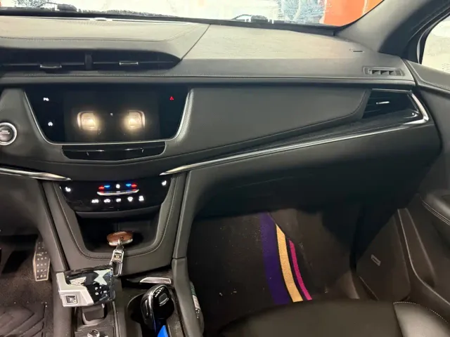 Cadillac XT5 — Фото автомобиля 9