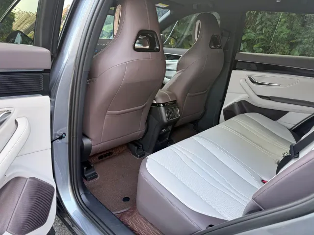 BYD Song PLUS — Фото автомобиля 19