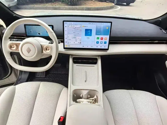 Baojun Yunhai — Фото автомобиля 9