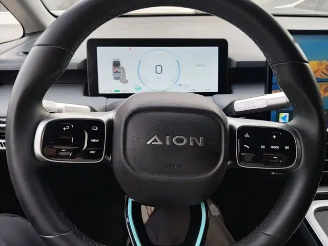 GAC Aion Y — Фото автомобиля 10
