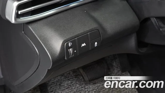 Hyundai AVANTE Avante (CN7) — Фото автомобиля 15