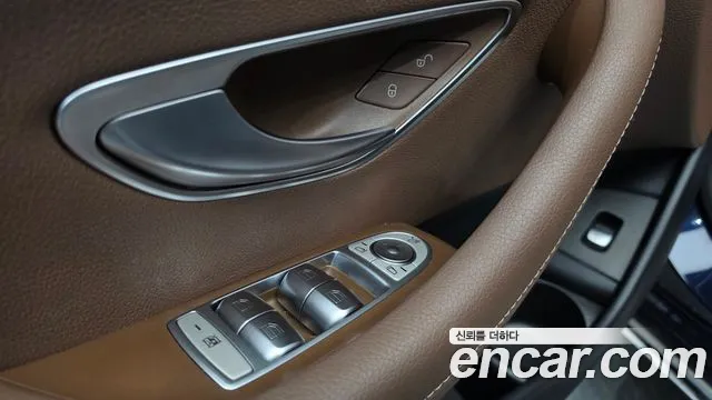 Mercedes-Benz E-Class W213 — Фото автомобиля 28