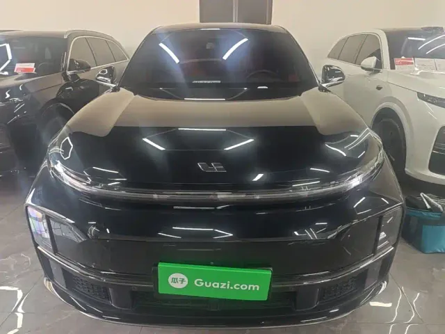 Li Auto L7 — Фото автомобиля 2