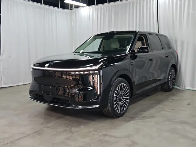 Фотография автомобиля — IM Motors LS8