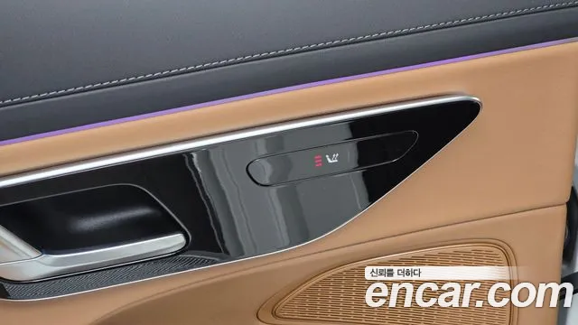 Mercedes-Benz E-Class — Фото автомобиля 19