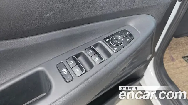 Hyundai Santa Fe Santa Fe (New) — Фото автомобиля 28
