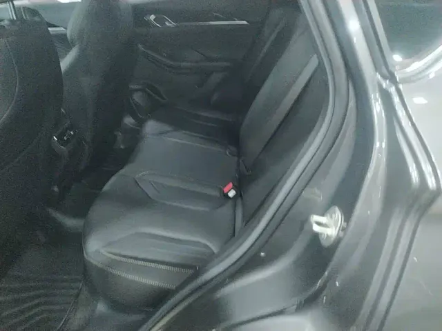 Geely Binyue — Фото автомобиля 12