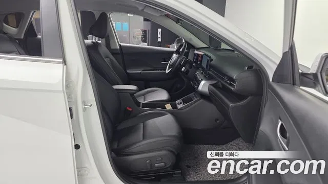 Hyundai Kona — Фото автомобиля 17