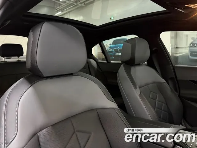 BMW 5 Series G60 — Фото автомобиля 15