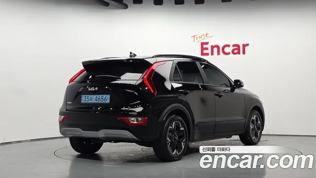 Kia Niro Niro (New) — Фото автомобиля 2