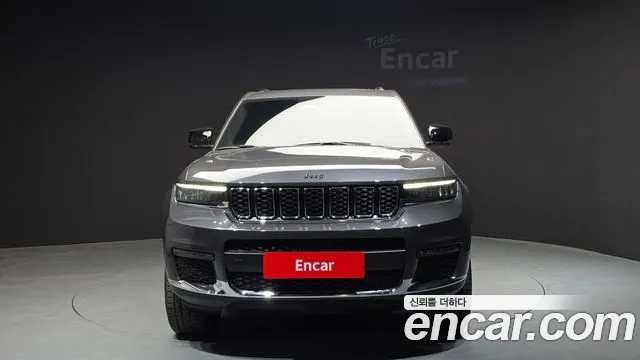 Jeep Cherokee — Фото автомобиля 3