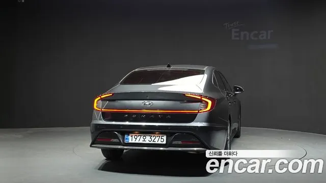 Hyundai Sonata — Фото автомобиля 4