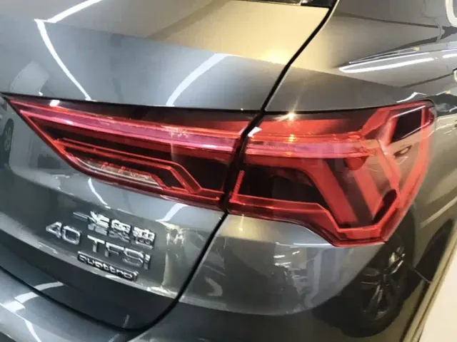 Audi Q3 — Фото автомобиля 7