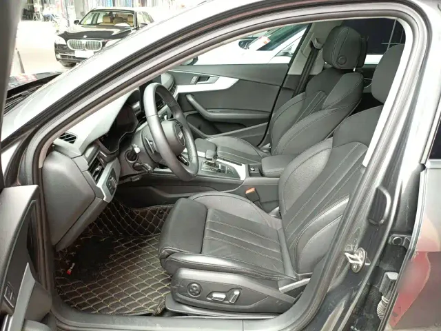 Audi A4L — Фото автомобиля 10