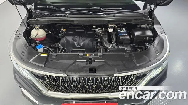 Kia Canival Carnival 4 поколение Бензин 7 мест Signature — Фото автомобиля 6