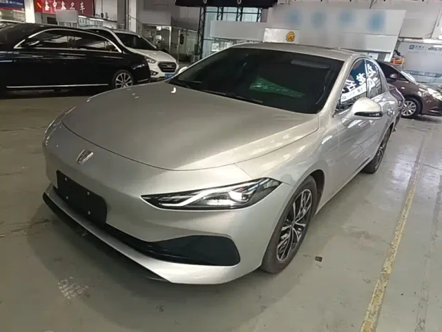 Фотография автомобиля — Roewe D7