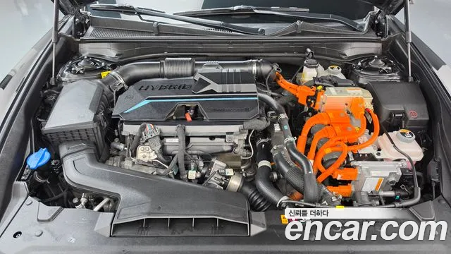 Hyundai Grandeur GN7 — Фото автомобиля 6