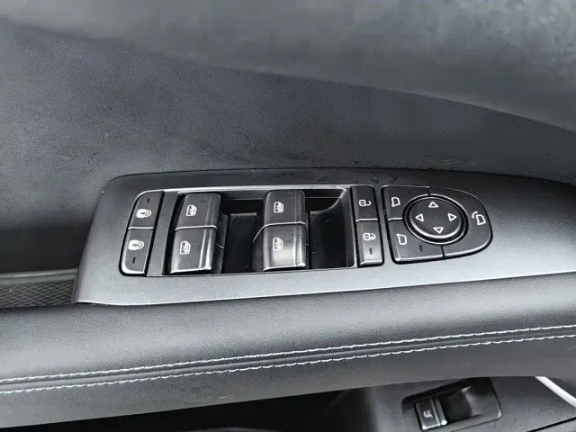 BYD Sealion 07 EV — Фото автомобиля 9