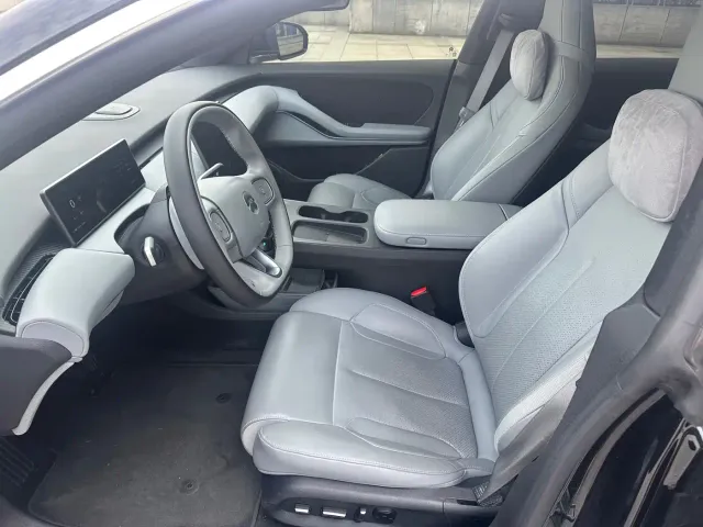 Nio ET5 Touring — Фото автомобиля 12