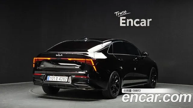 Kia K5 Signature — Фото автомобиля 2