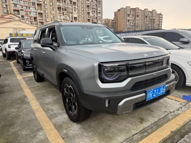 BAIC BJ30 — Фото автомобиля 2