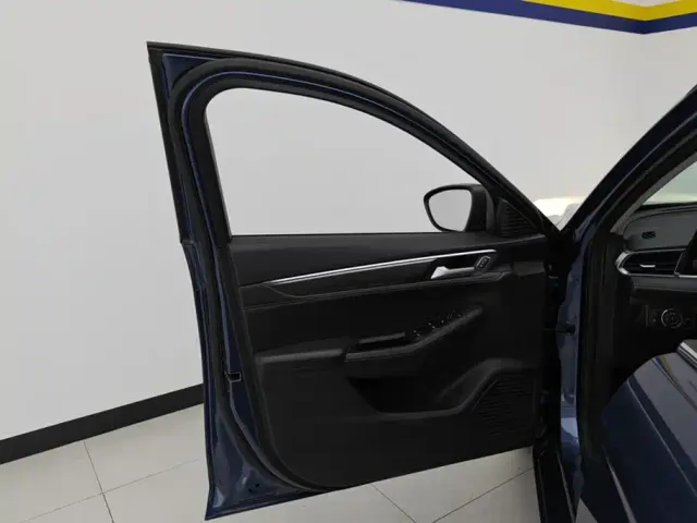 Ford Escort — Фото автомобиля 7