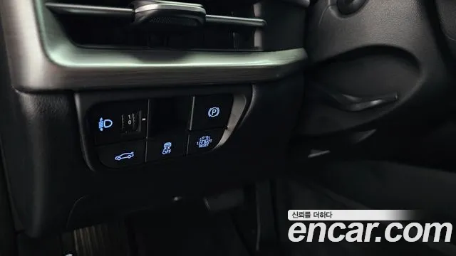 Hyundai Grandeur GN7 — Фото автомобиля 25