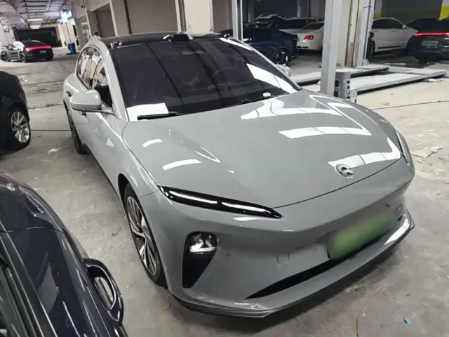 Nio ET5 — Фото автомобиля 3