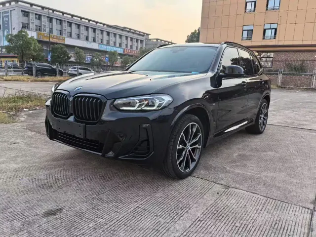 Фотография автомобиля — BMW X3