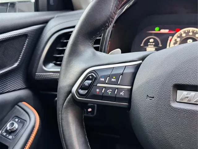 Haval F7 — Фото автомобиля 20