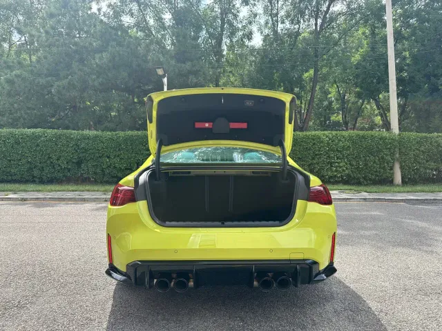 BMW M4 — Фото автомобиля 6