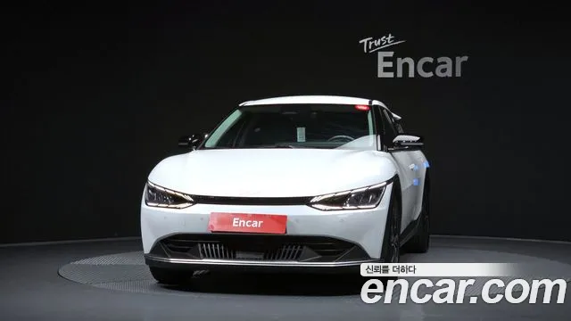 Kia EV6 — Фото автомобиля 3