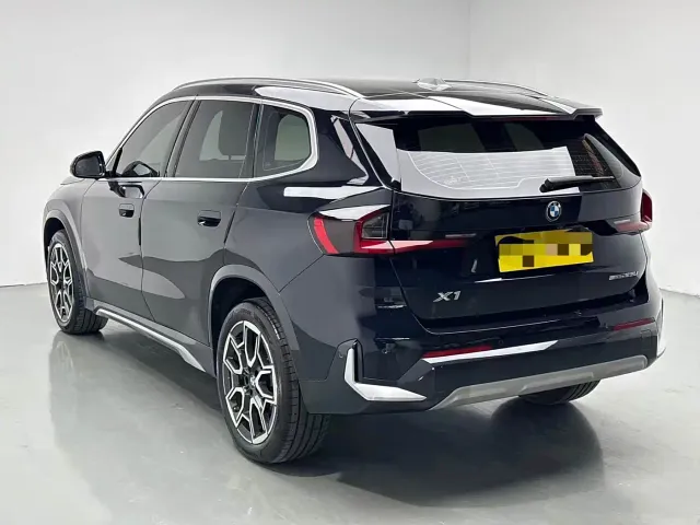 BMW X1 — Фото автомобиля 7