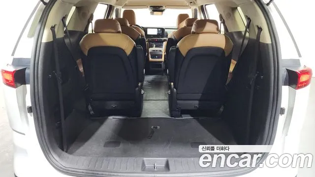 Kia Canival Carnival 4 поколение Дизель 9 мест Prestige — Фото автомобиля 20