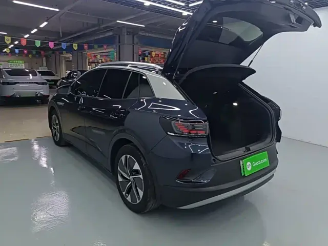 Volkswagen ID.4 Crozz — Фото автомобиля 4