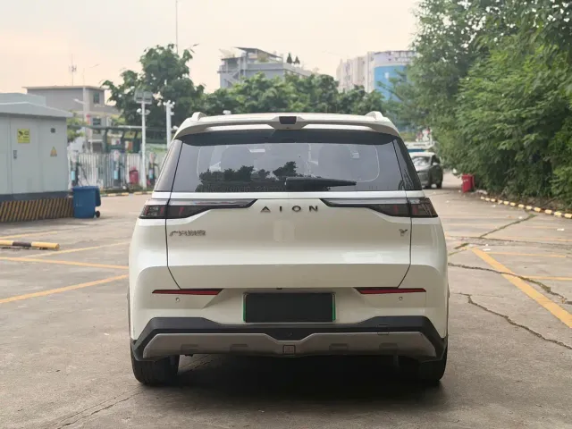 GAC Aion Y — Фото автомобиля 5