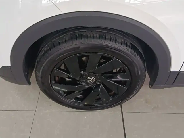 Volkswagen Tharu — Фото автомобиля 22