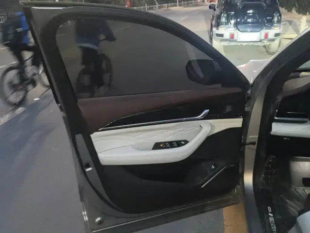 Geely Xingyue L — Фото автомобиля 7