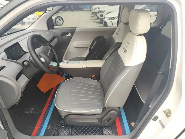 Changan Lumin — Фото автомобиля 14