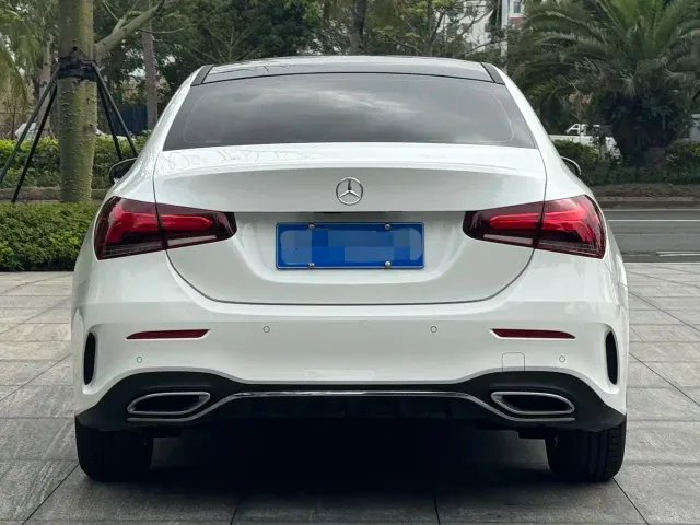 Mercedes-Benz A-Class — Фото автомобиля 5