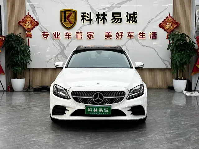 Mercedes-Benz C-Class — Фото автомобиля 2