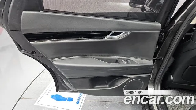 Genesis G80 RG3 — Фото автомобиля 14