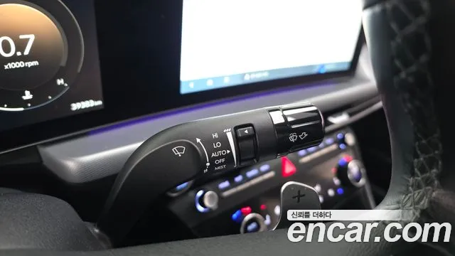 Hyundai Sonata — Фото автомобиля 29