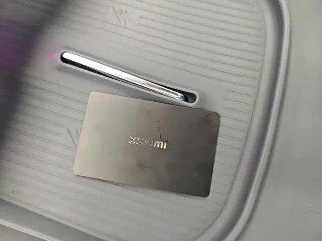 Xiaomi YU7 — Фото автомобиля 8
