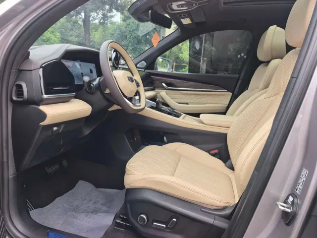 Geely Xingyue L — Фото автомобиля 5